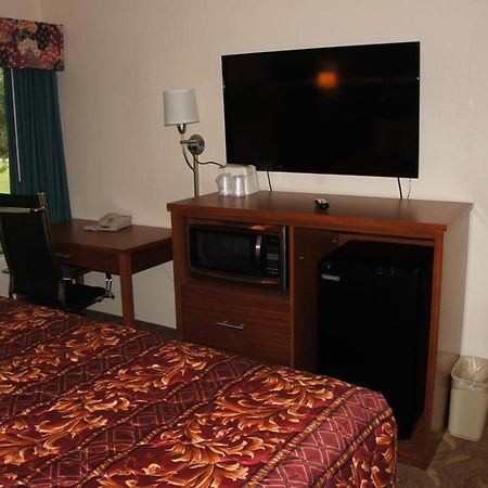 Econo Lodge Waite Park Eksteriør bilde