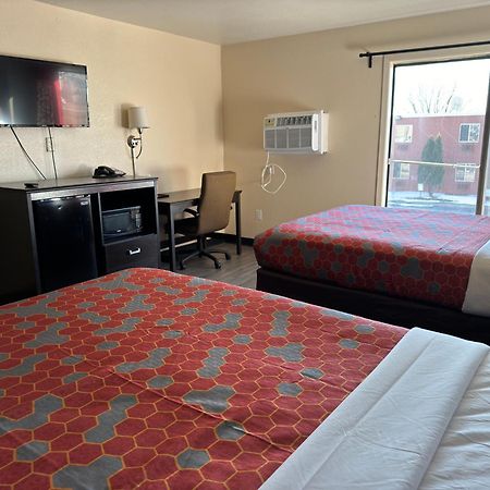 Econo Lodge Waite Park Eksteriør bilde