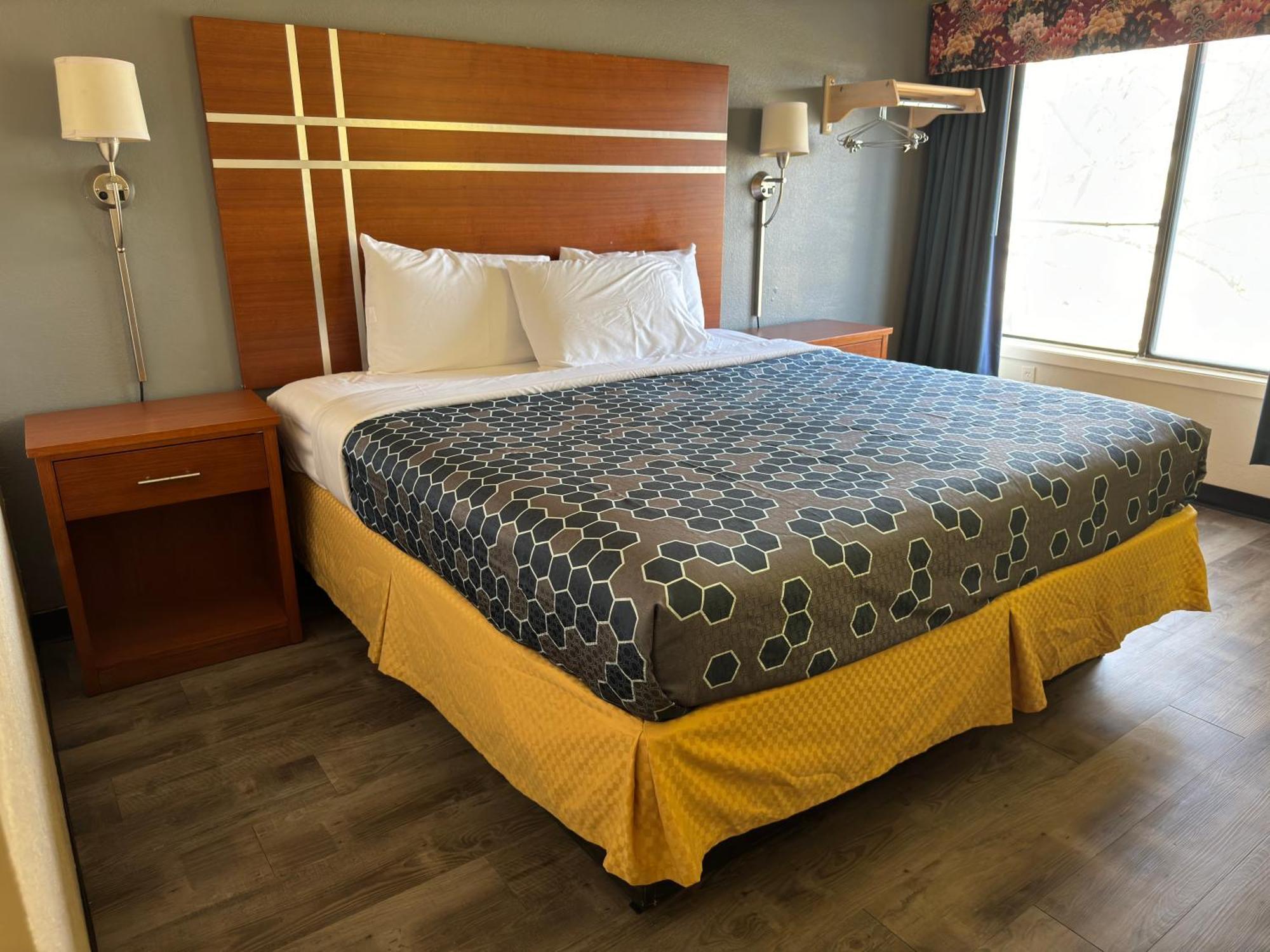Econo Lodge Waite Park Eksteriør bilde